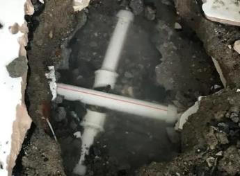 南充市阳台漏水维修公司为您分享楼上楼下漏水怎么处理